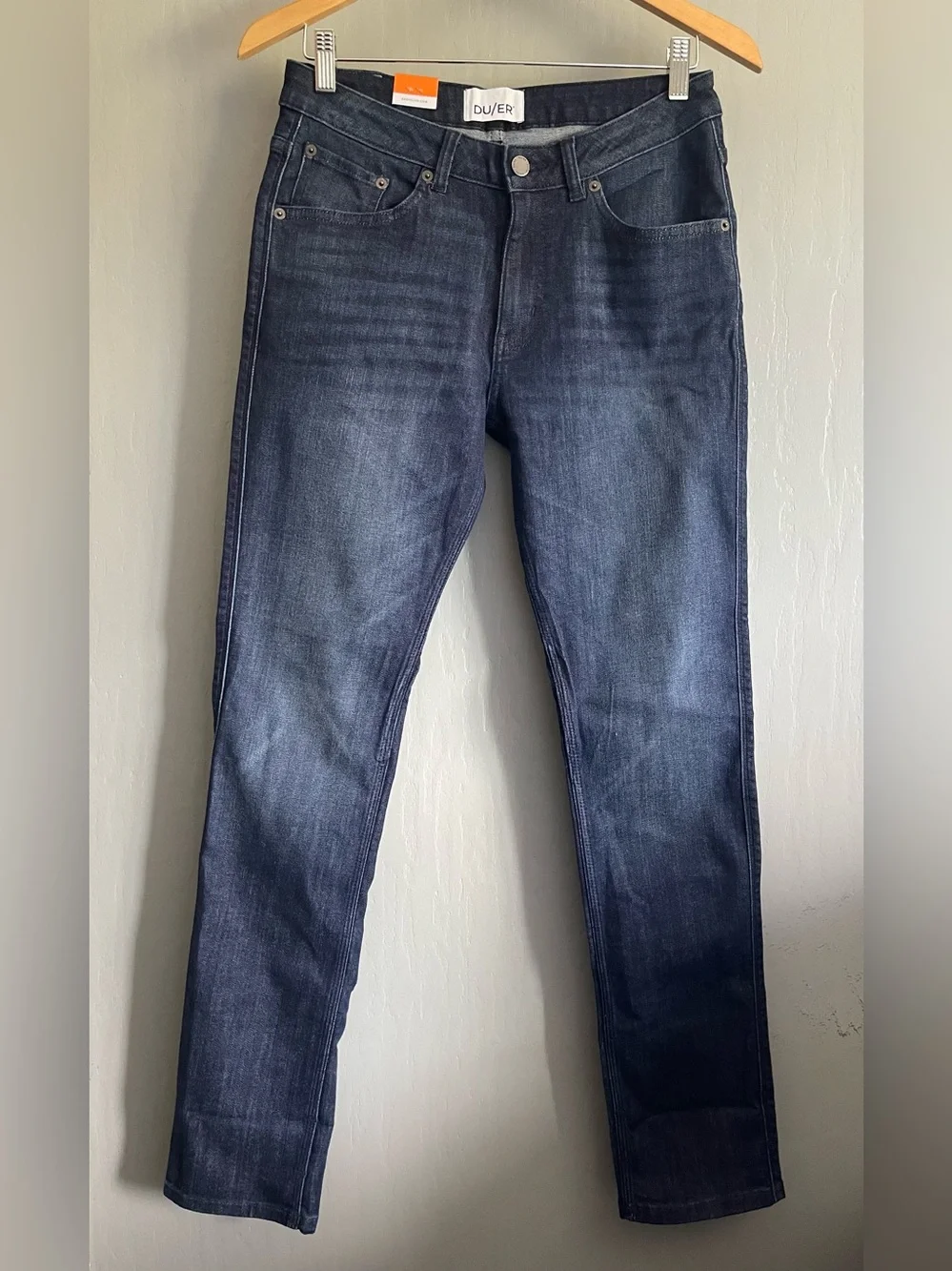 NWT DU/ER Women’s Performance Denim Slim Straight Nostalgia Tone Size W28 L32 - Picture 2 of 15